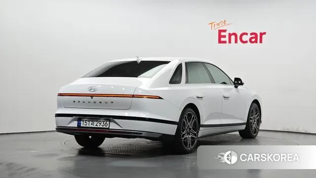 Hyundai Grandeur Hybrid (GN7) id 3327915 из Кореи 12