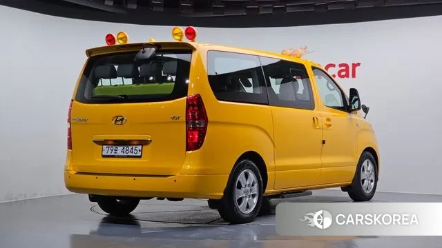 Hyundai The New Grand Starex id 3574148 из Кореи 12