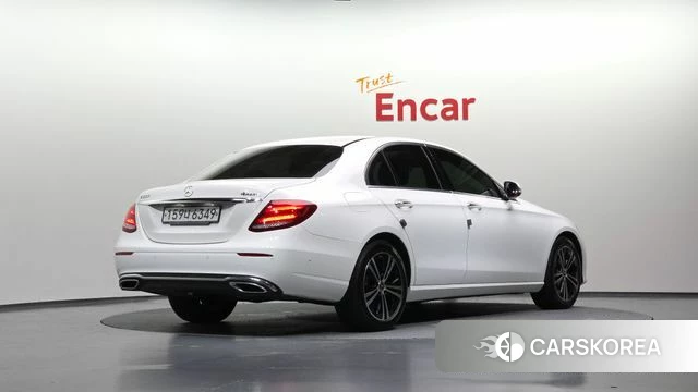 Mercedes-Benz E-Class W213 id 4698274 из Кореи 12