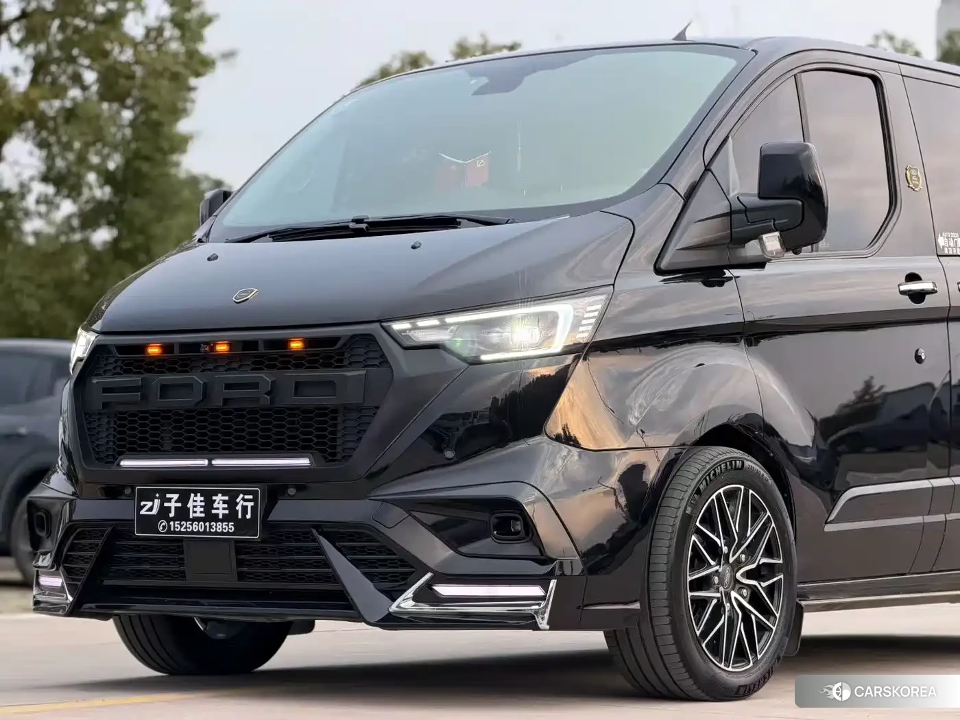 Ford Tourneo id 4589370 из Китая 10