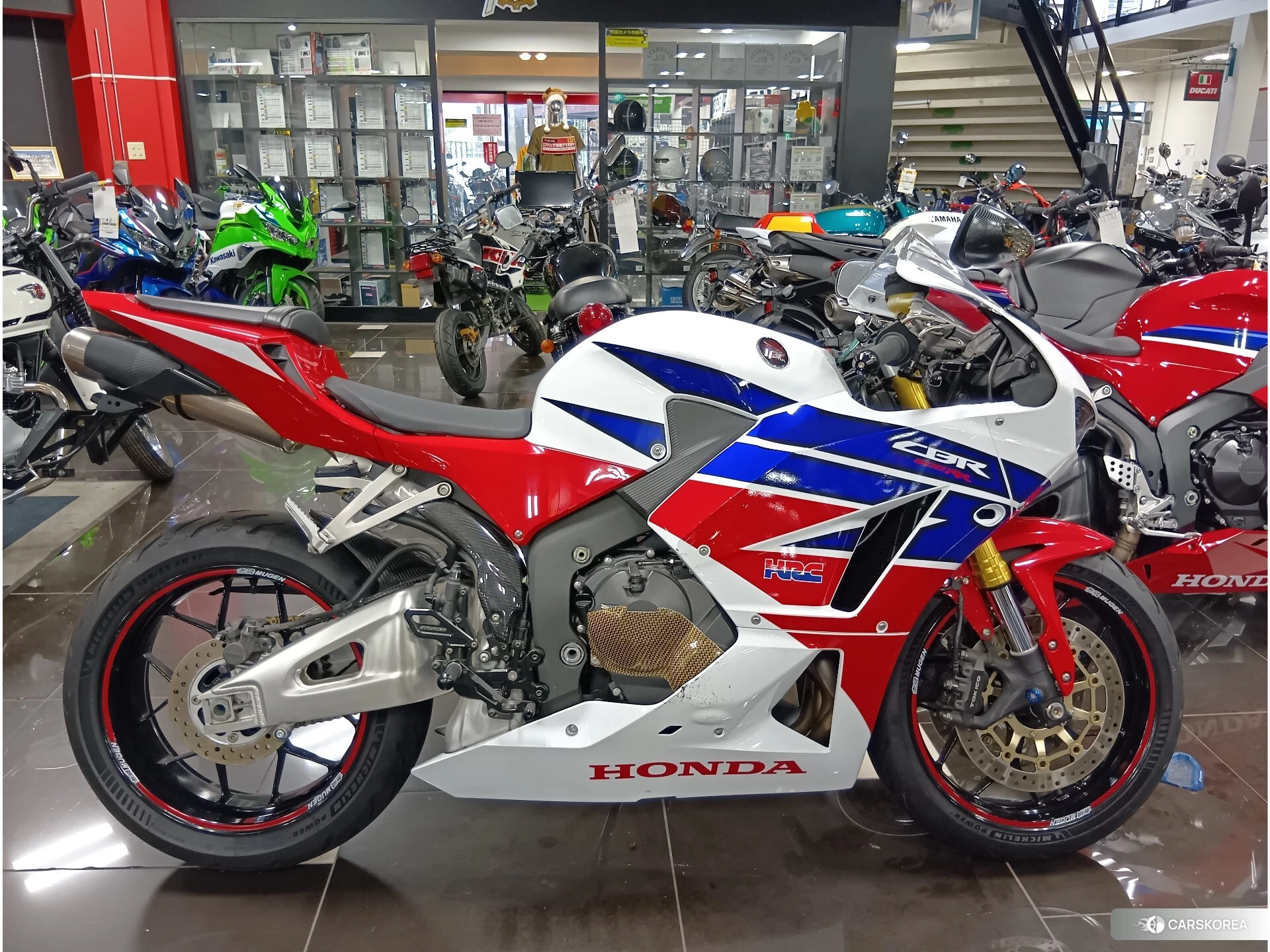 Honda CBR600RR id 3947845 из Японии 7