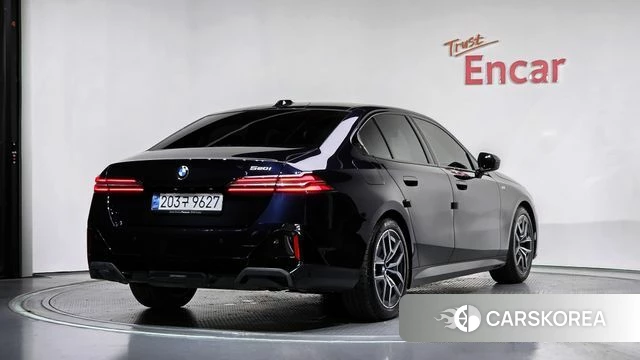 BMW 5 Series (G60) id 4493824 из Кореи 12