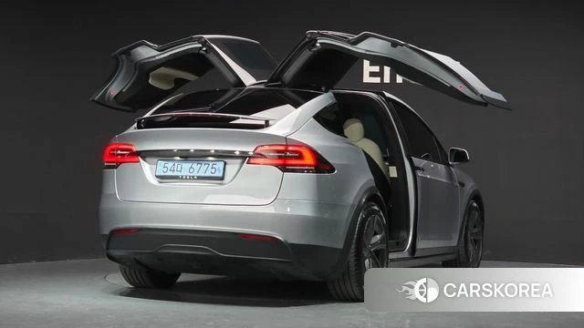 Tesla Model X id 4833994 из Кореи 12