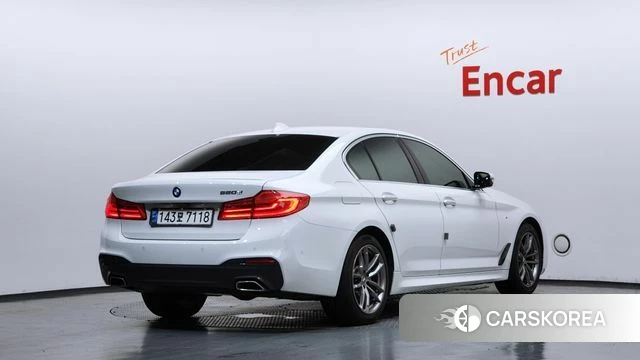 BMW 5 Series (G30) id 4765502 из Кореи 12
