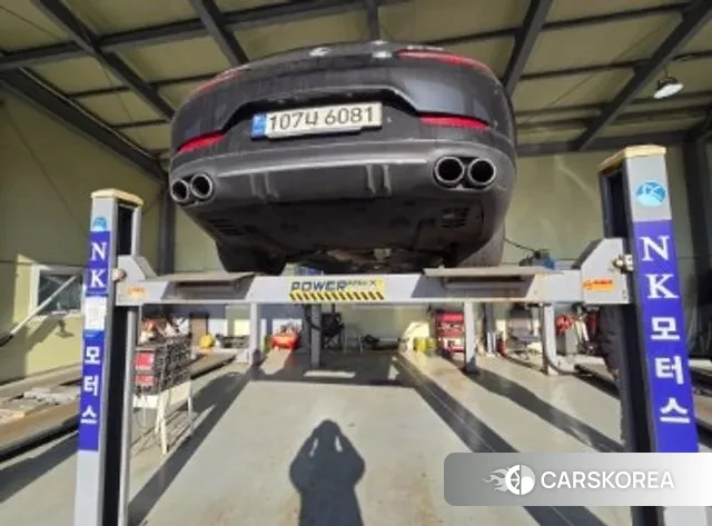 Mercedes-Benz AMG GT 2021 Черный из Кореи, фото 2