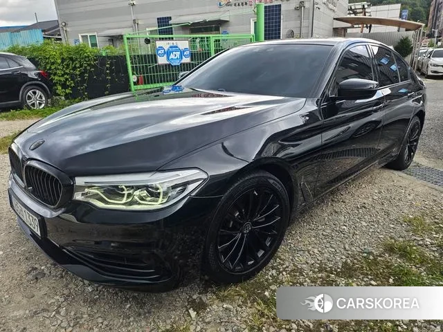 BMW 5 Series (G30) 2019 Черный из Кореи, фото 4
