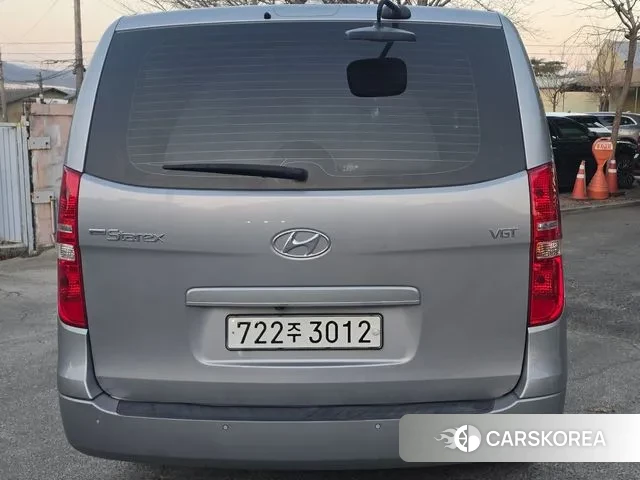 Hyundai The New Grand Starex id 3595361 из Кореи 12