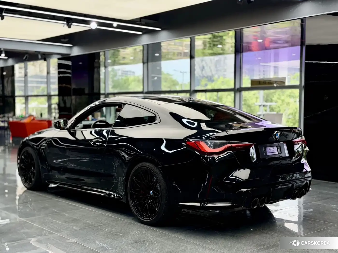 BMW M4 2023 Черный из Китая, фото 3