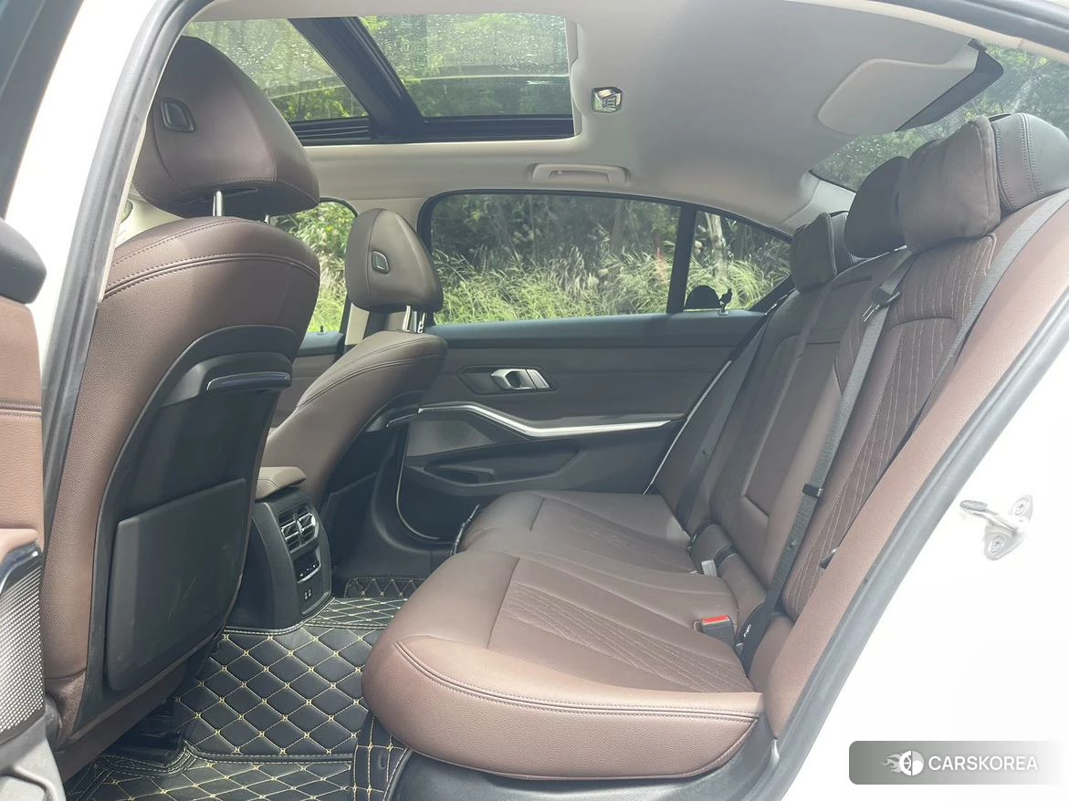 BMW 3 series 2021 Белый из Китая, фото 5