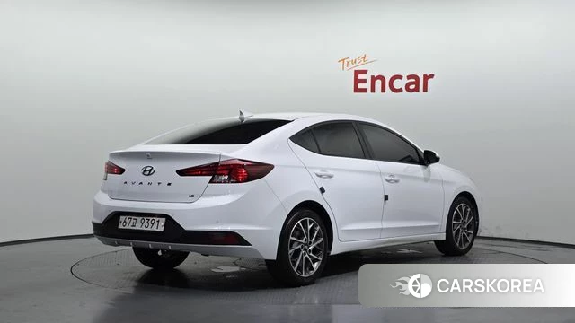 Hyundai The New Avante AD id 4502274 из Кореи 12