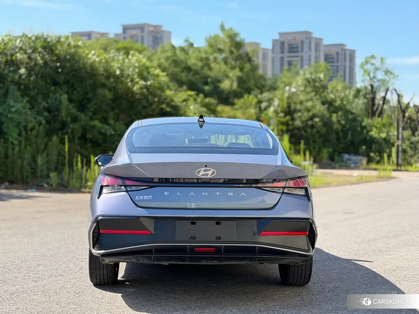 Hyundai Elantra 2026 Синий из Китая, фото 5