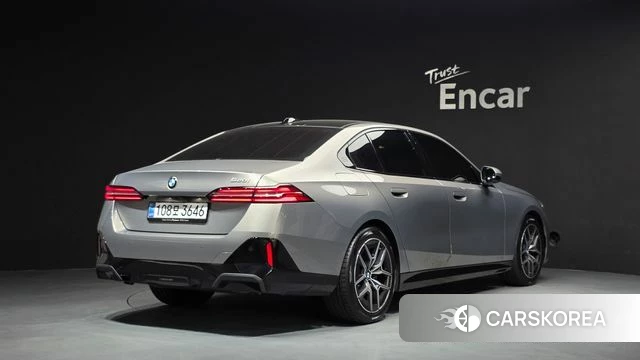 BMW 5 Series (G60) id 4655349 из Кореи 12