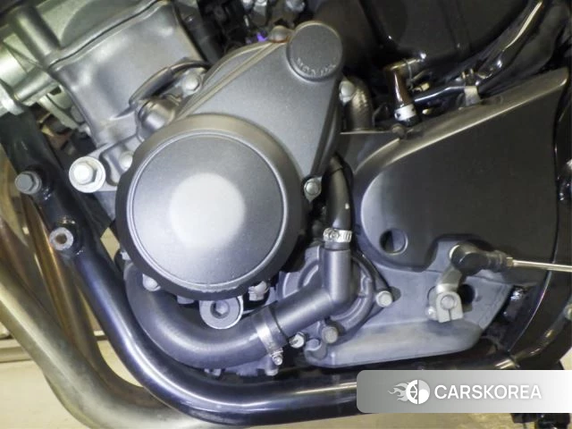 Engine photo