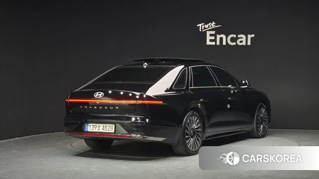 Hyundai Grandeur Hybrid (GN7) id 3610720 из Кореи 12