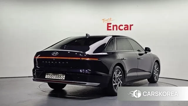 Hyundai Grandeur Hybrid (GN7) id 2900106 из Кореи 12