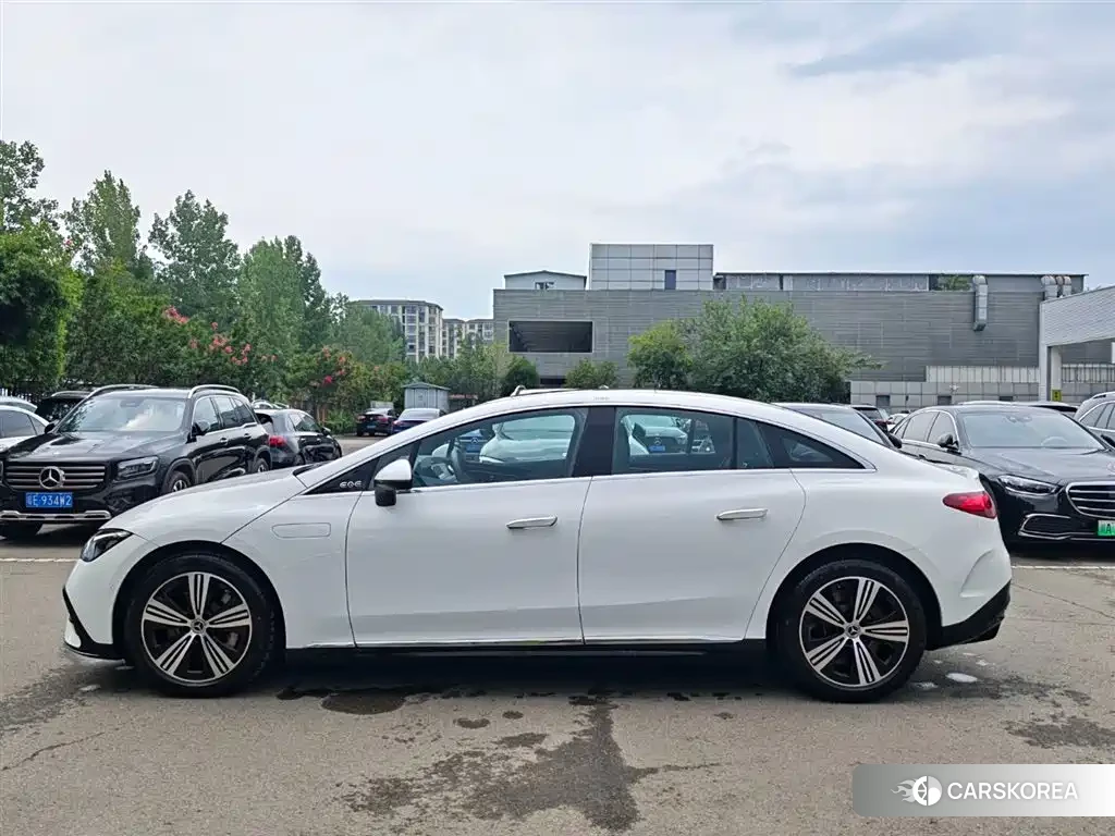 Mercedes-Benz EQE 2025 Белый из Китая, фото 6
