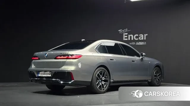 BMW 7 Series (G70) id 3457081 из Кореи 12