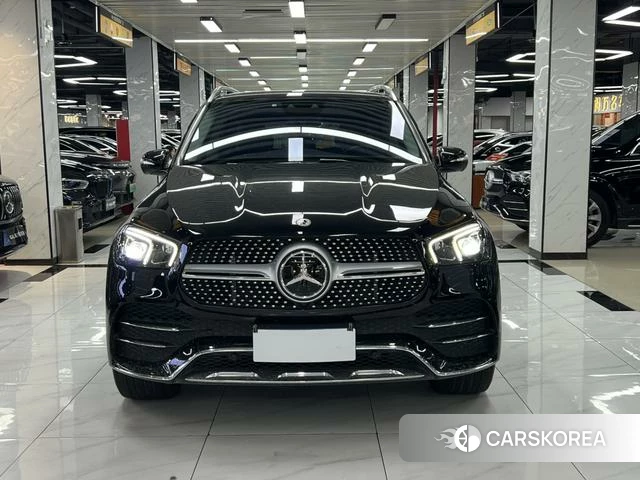 Mercedes-Benz GLE (import) 2022 Черный из Китая, фото 2