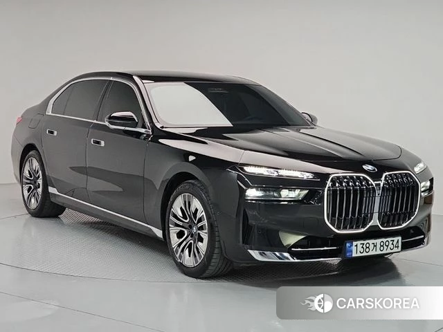 BMW 7 Series (G70) id 4395351 из Кореи 12
