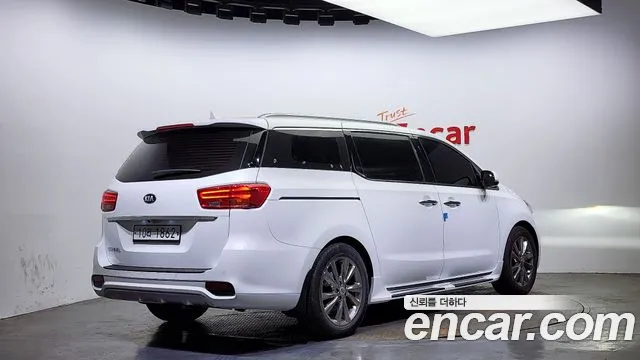 Kia The New Carnival id 2680065 из Кореи 12