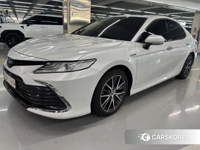 Toyota Camry (XV70) id 3335068 из Кореи 10