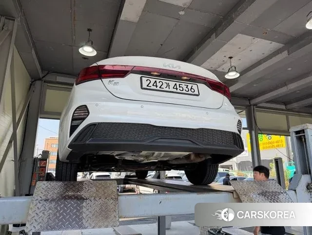 Kia The New K3 2nd generation 2021 Белый из Кореи, фото 2