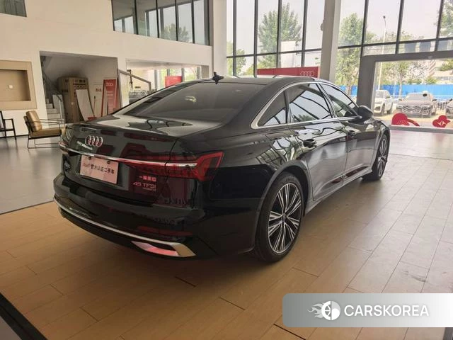 Audi A6L id 4328807 из Китая 12