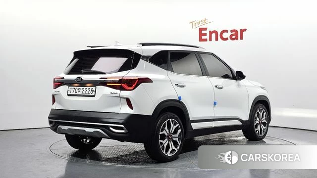 Kia Seltos id 4377317 из Кореи 12
