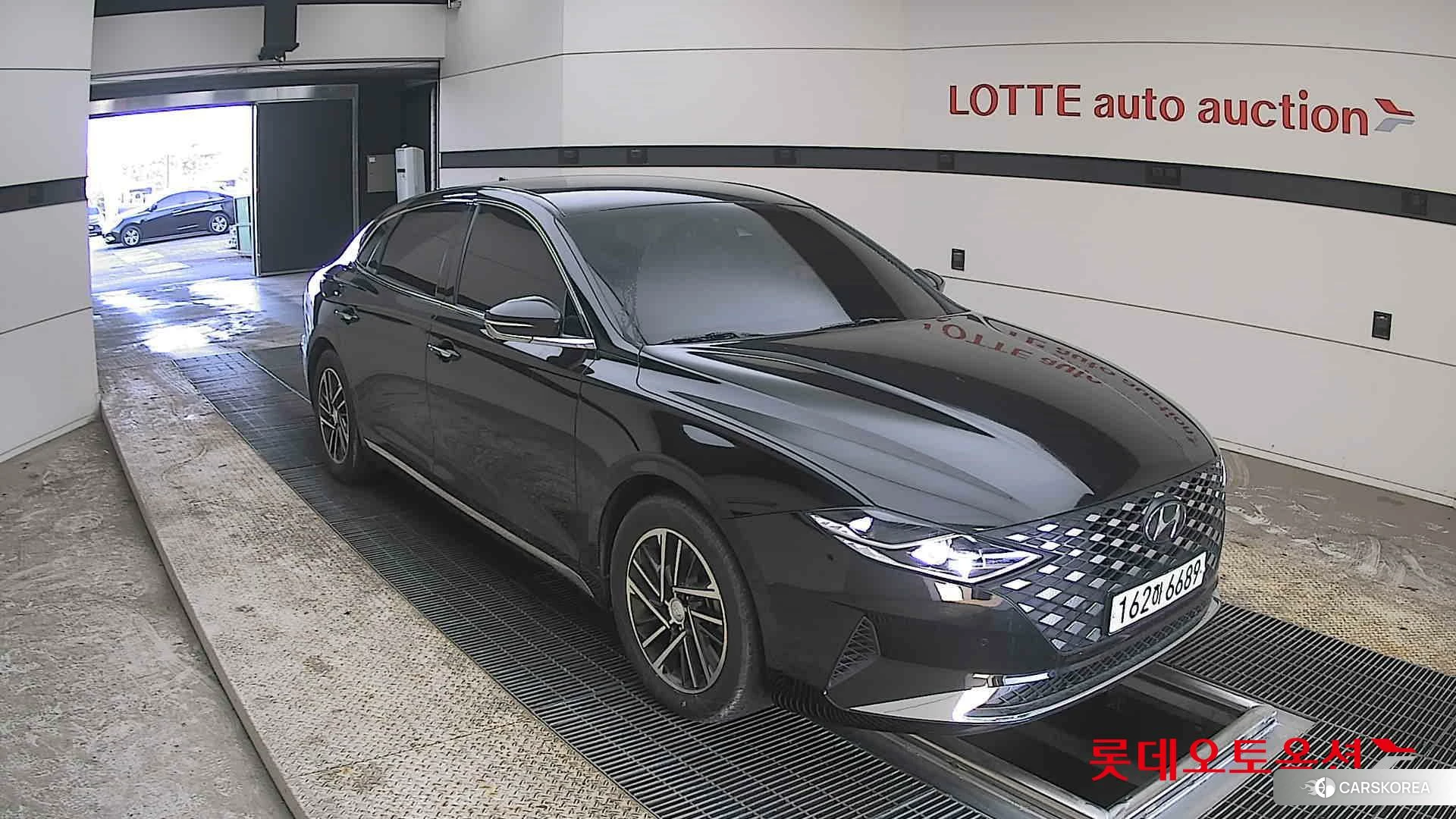 Hyundai Grandeur id 3882081 из Кореи 12