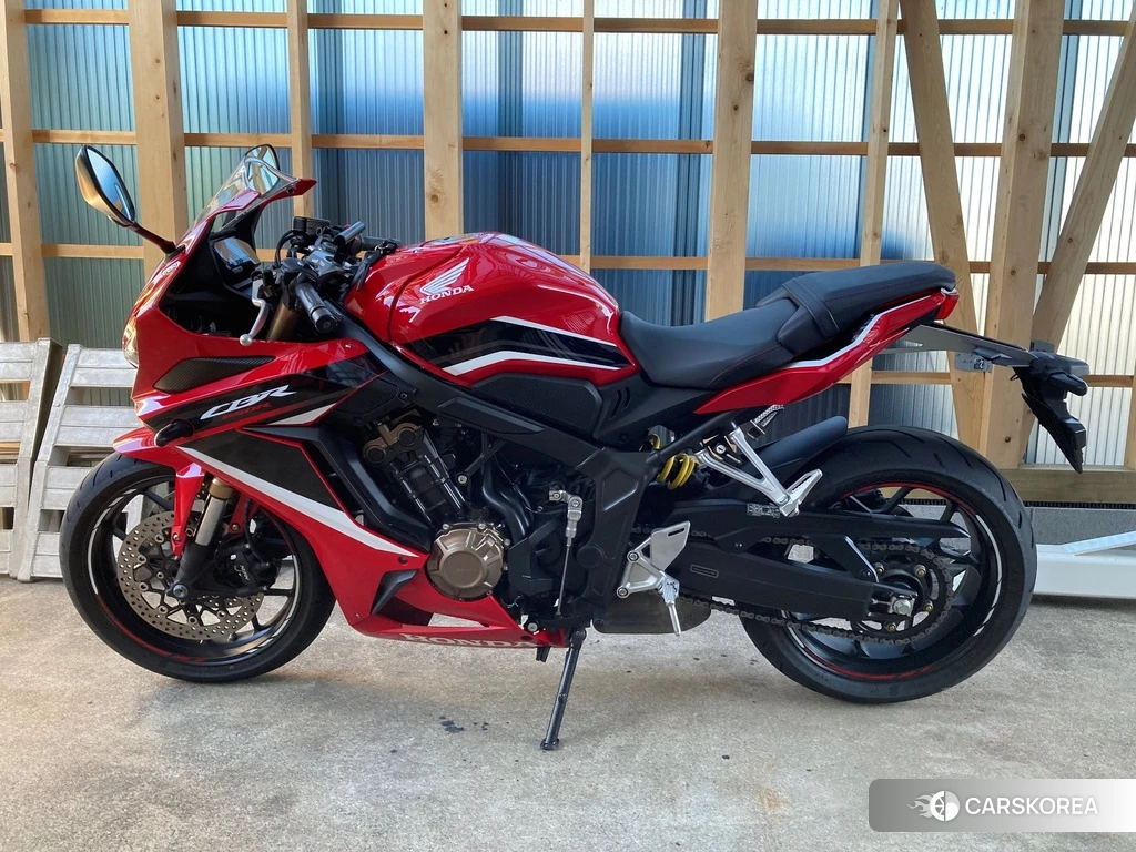 Проданный Honda CBR650R 2022 из Японии, фото 2