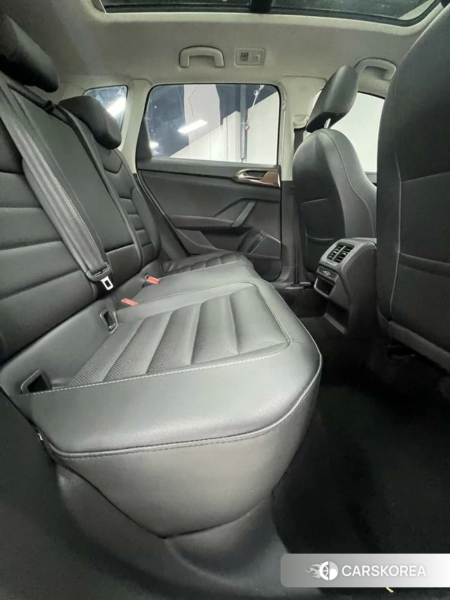 Volkswagen Tuyue id 4359406 из Китая 12