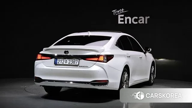 Lexus ES300h 7th generation id 3027036 из Кореи 12