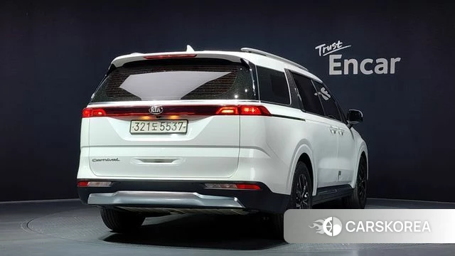 Kia Carnival 4th generation id 4434362 из Кореи 12