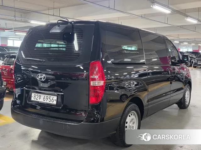 Hyundai The New Grand Starex id 3038995 из Кореи 12