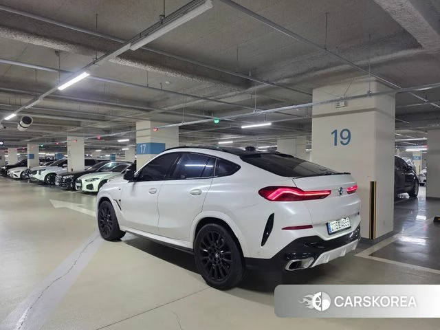 BMW X6 (G06) 2025 Белый из Кореи, фото 2