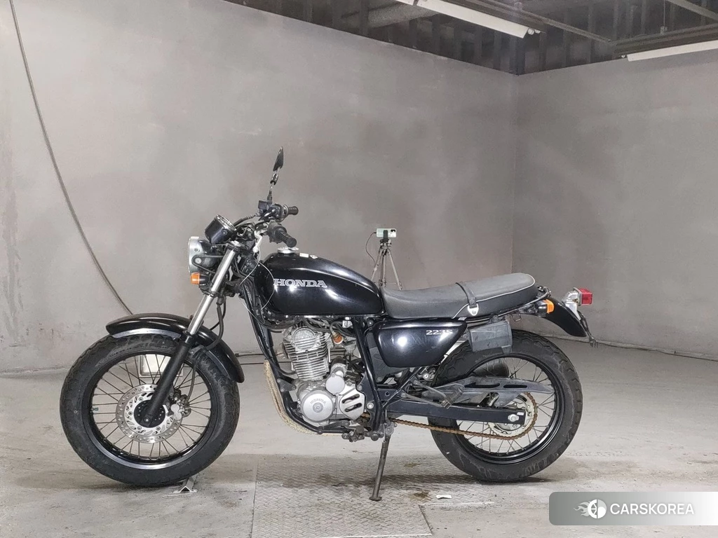 Проданный Honda CB223S 2012 из Японии