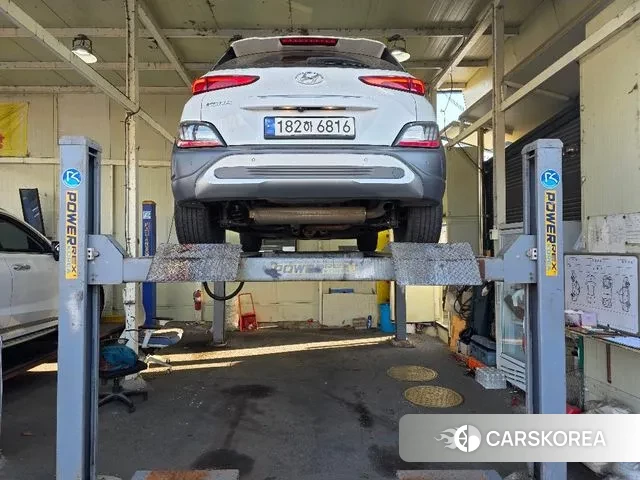 Hyundai The New Kona 2021 Белый из Кореи, фото 2