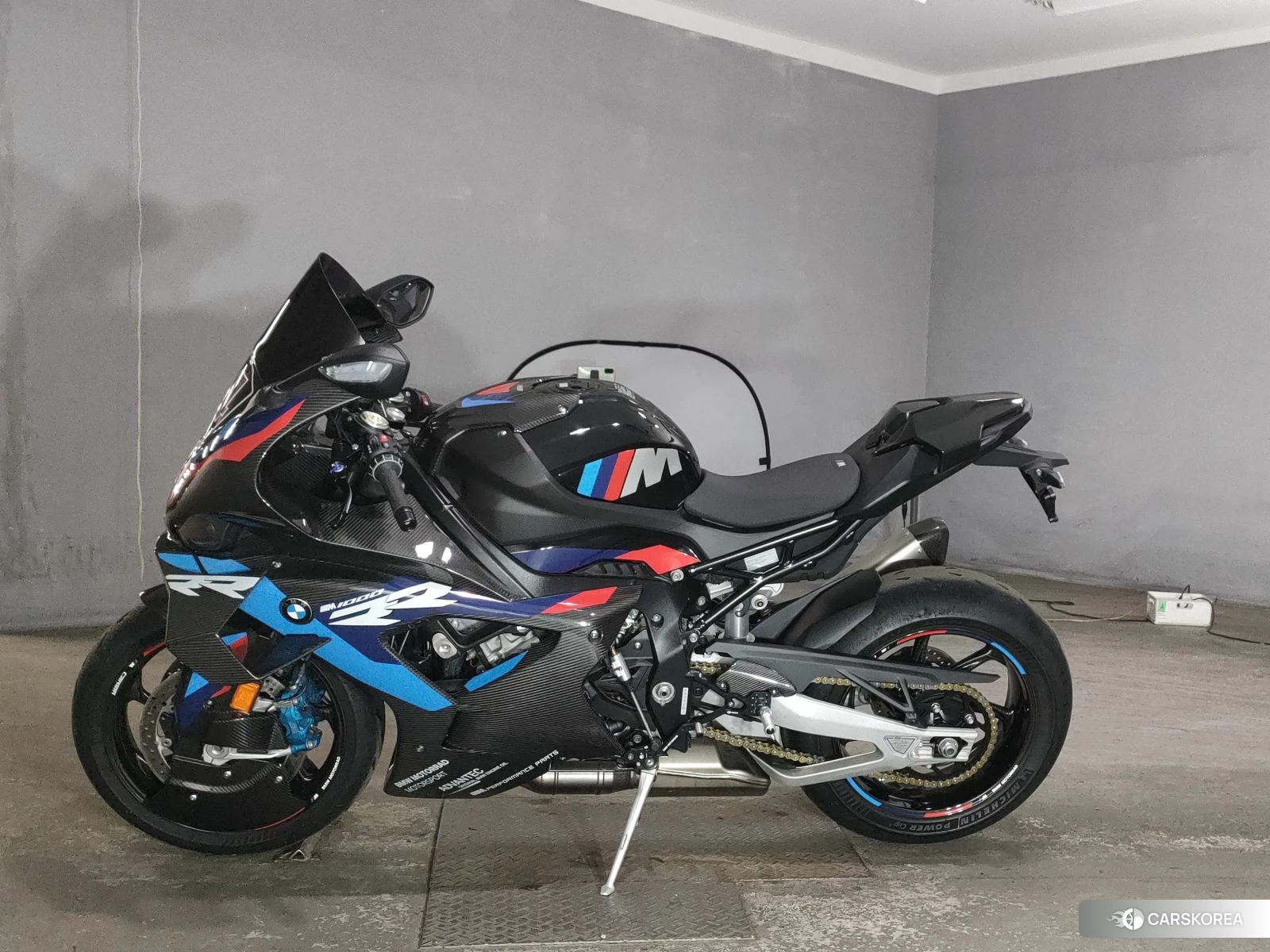BMW M1000RR 2023 из Японии