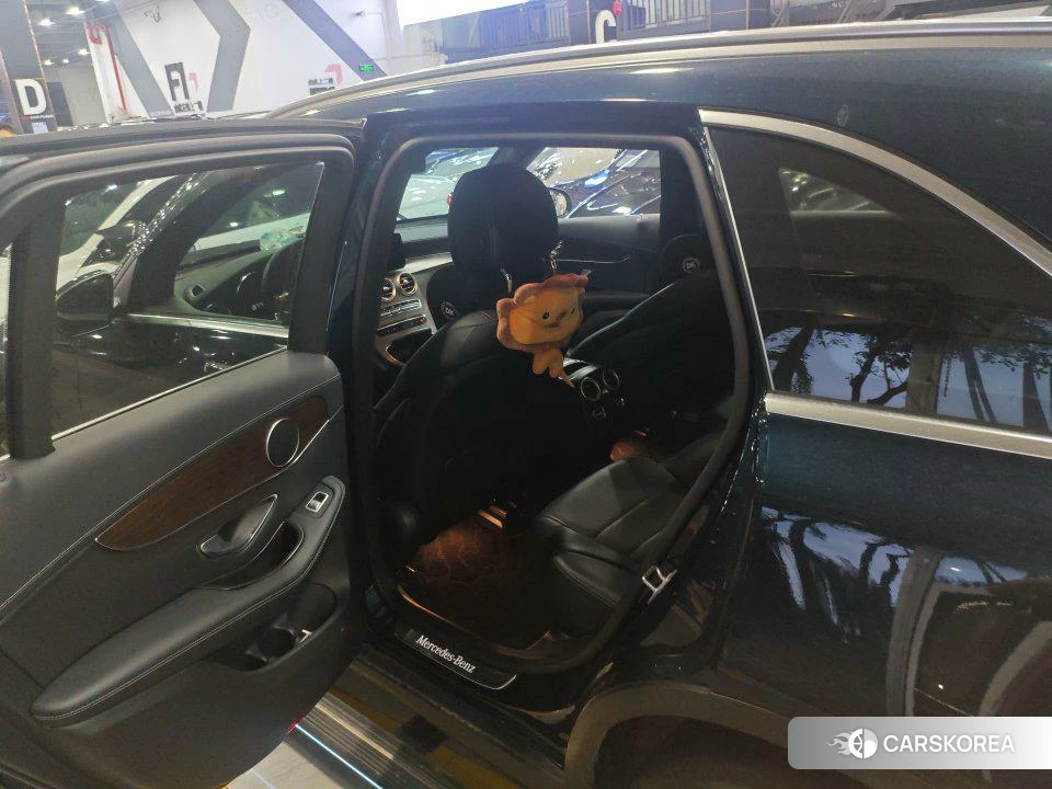 Mercedes-Benz GLC 2020 Зеленый из Китая, фото 2