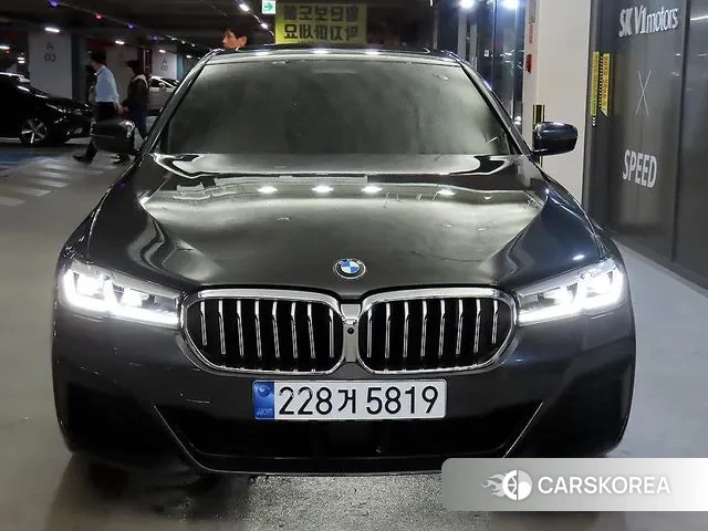 BMW 5 Series (G30) id 3442523 из Кореи 11