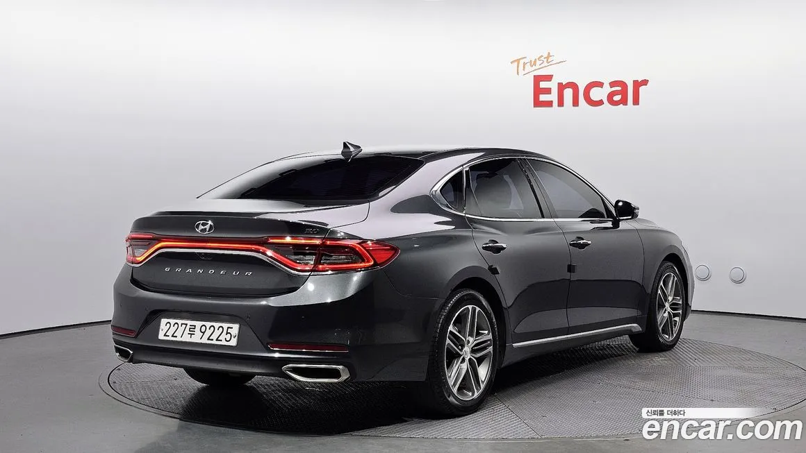 Hyundai Grandeur IG id 1599336 из Кореи 12