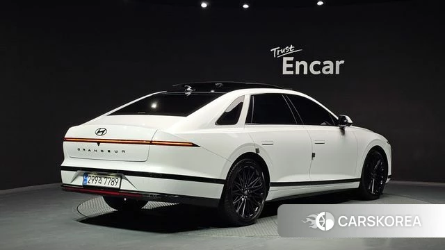 Hyundai Grandeur Hybrid (GN7) id 4571395 из Кореи 12
