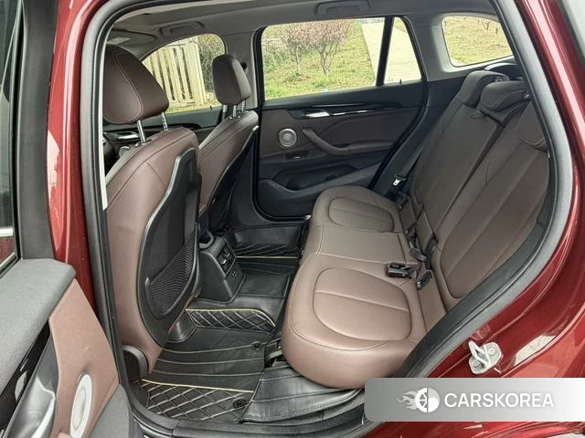 BMW X1 id 4320710 из Китая 8
