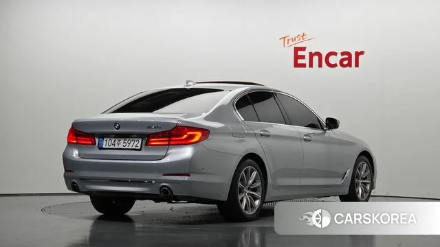 BMW 5 Series (G30) id 4746381 из Кореи 12