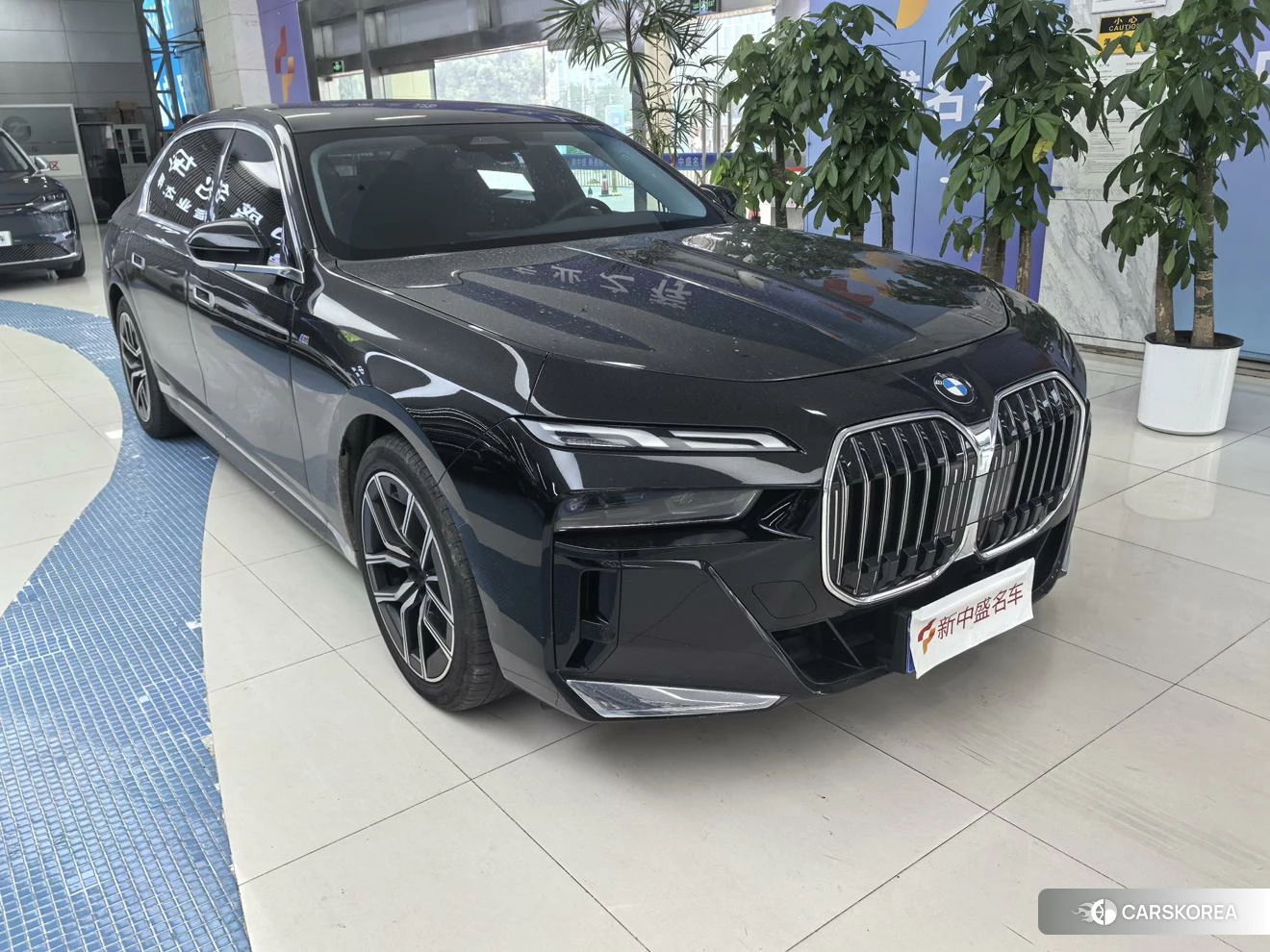 BMW 7 series 2022 Черный из Китая, фото 5