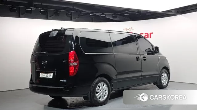 Hyundai The New Grand Starex id 3588411 из Кореи 12