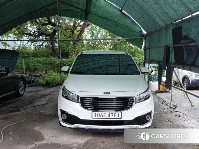 Kia All New Carnival id 4610557 из Кореи 12