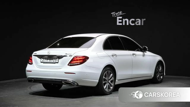 Mercedes-Benz E-Class W213 id 4574136 из Кореи 12