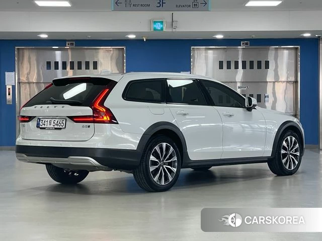 Volvo V90 Cross-Country id 3940396 из Кореи 12