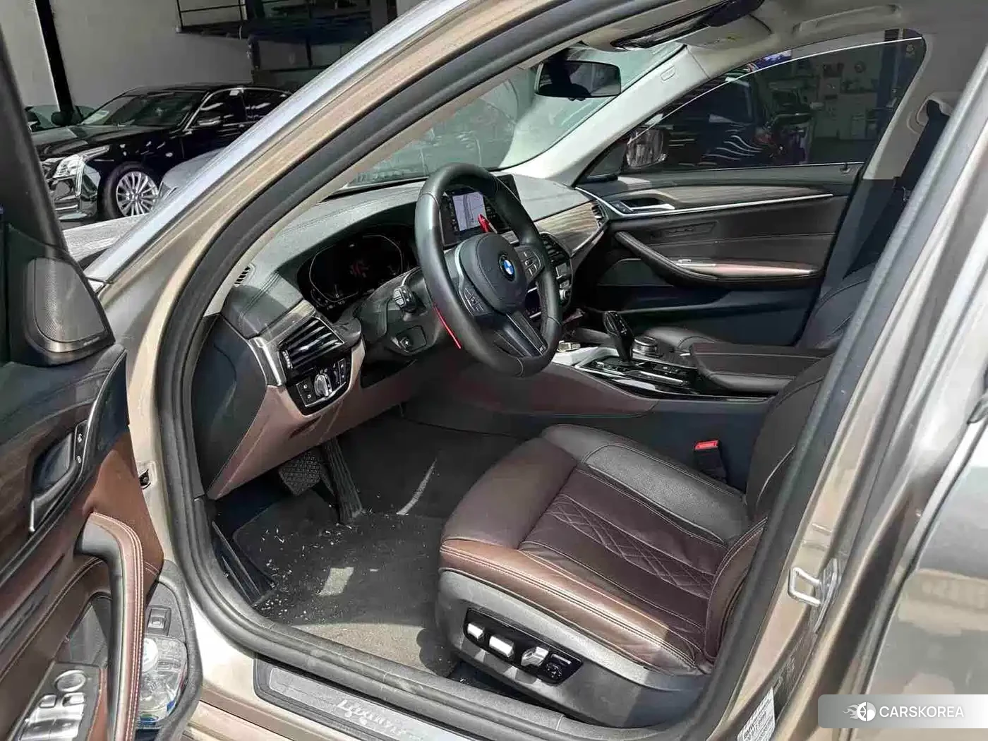 BMW 5 series 2018 Silver/gray из Китая, фото 2